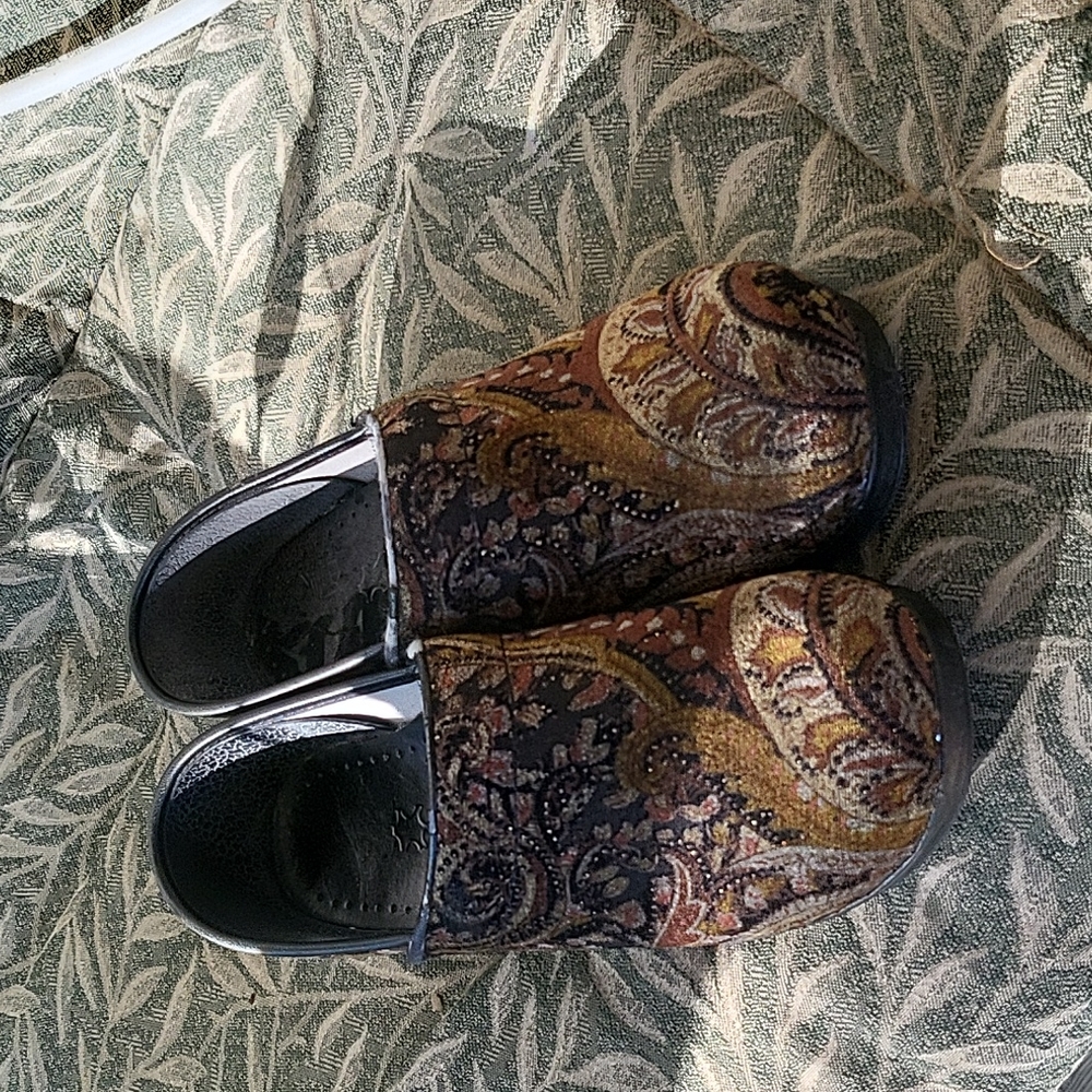 Dansko shoes